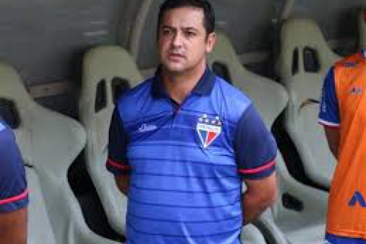 Marquinhos Santos comandou o Leão em 37 jogos em 2016, conquistando 19 vitórias (foto: Divulga...