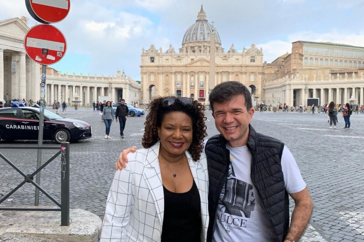 Margareth Mezenes e Waldonys irão cantar no Vaticano durante a canonização de Irmã Dulce(foto...