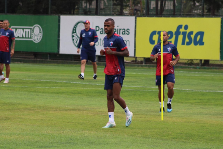 Felipe Pires e Edinho podem ganhar vagas no time titular(foto:  Bruno Oliveira/FortalezaEC)