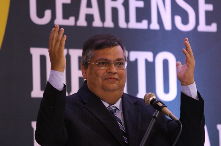 FORTALEZA, CE, BRASIL, 01-11-2019: Palestra de Flávio Dino - Governador do Maranhão no II Congresso Cearence de Direito Eleitoral (Foto: Fábio Lima/O POVO)
