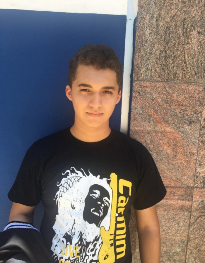 Gabriel M<ota, 18 anos