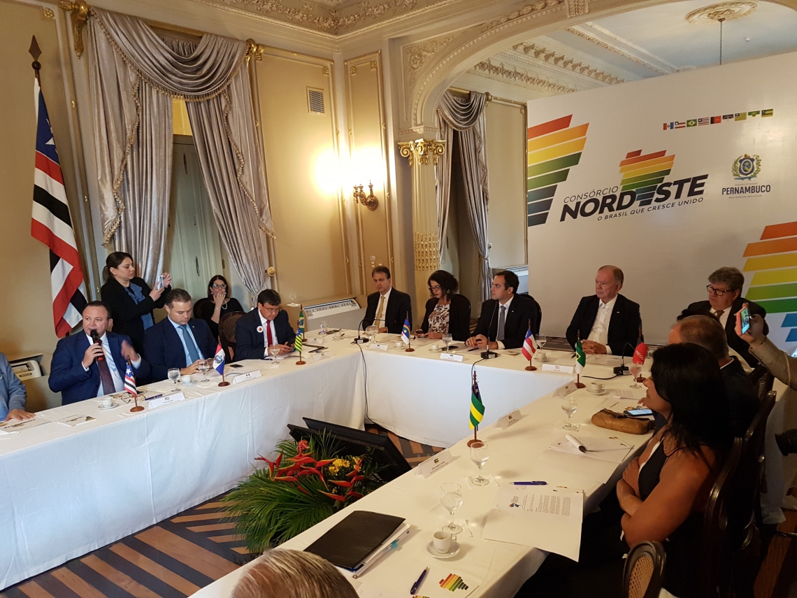 ￼Consórcio Nordeste: Reunião dos governadores em Recife  (Foto: FCO FONTENELE )