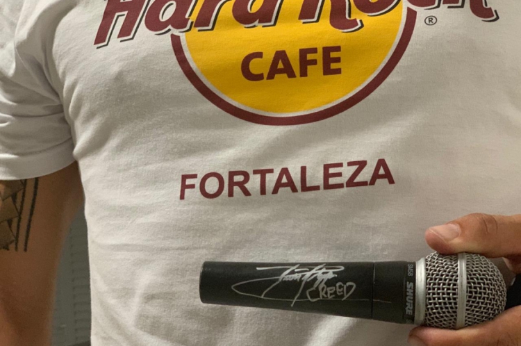 Microfone que leva a assinatura de Scott Stapp virá exposto no Hard Rock Fortaleza