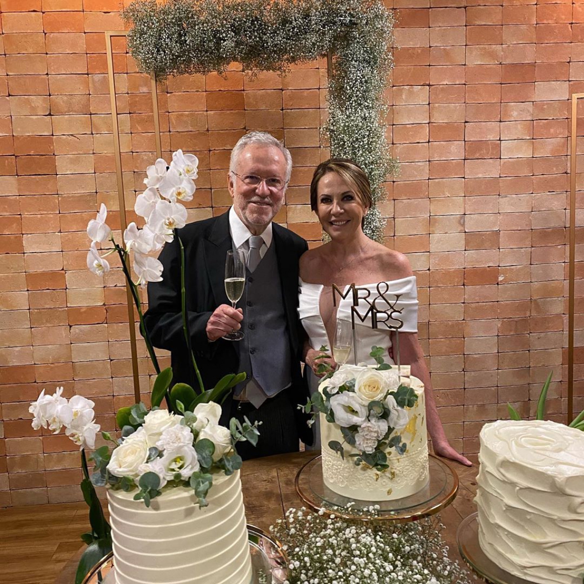 Foto:  Jornalista Alexandre Garcia se casa aos 79 anos.