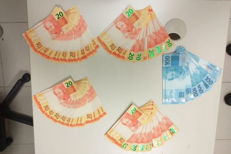 Neste ano, 7.617 notas falsas já foram apreendidas(foto: Divulgação/ Polícia Federal)