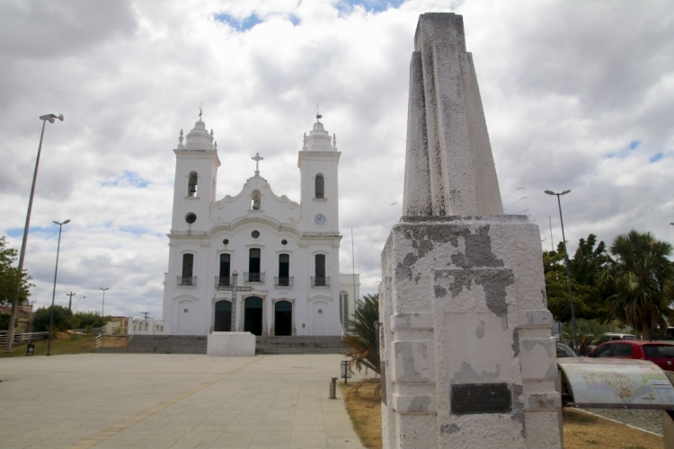 Prefeitura de Sobral decretou, no último dia 15 de janeiro, a exigência do passaporte vacinal da Covid-19 na entrada dos templos religiosos. Na foto, a Igreja Matriz de Sobral, no Ceará(foto: JÚLIO CAESAR)