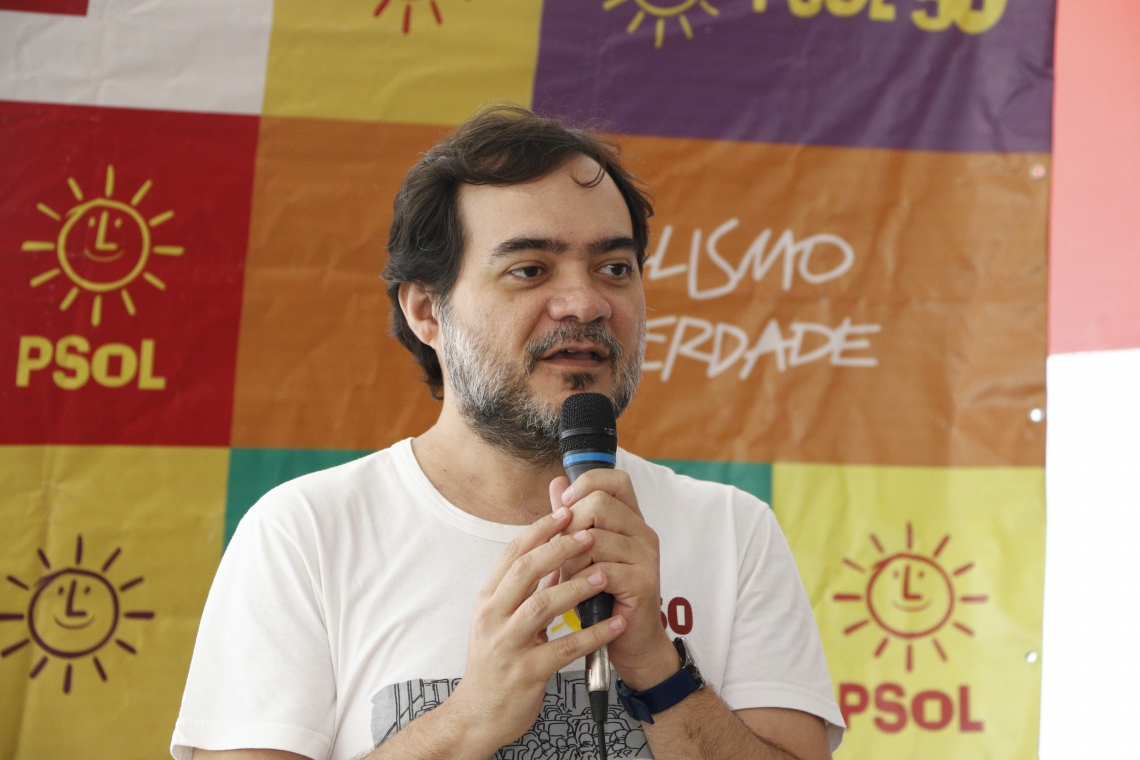 FORTALEZA, CE, BRASIL, 21-12-2019: Ailton Lopes, do PSOL. Evento de balanço 2019 do PSOL, na sua sede, na avenida do imperador, Centro. (Foto: Mauri Melo/O POVO).