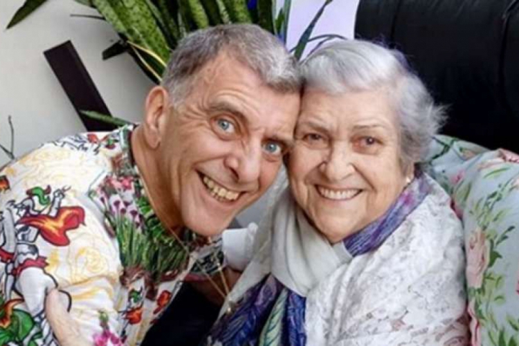 Atriz Hilda Rebello, mãe de Jorge Fernando, foi internada em hospital do Rio de Janeiro po...
