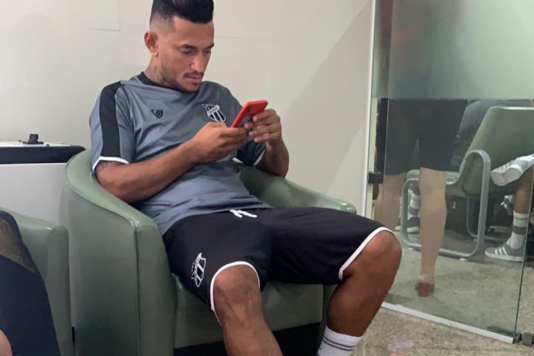 Rogério já fez exames com o restante dos jogadores do Ceará nesta terça-feira, 7