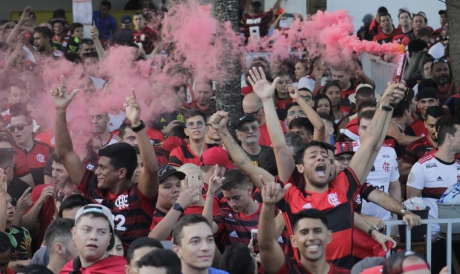 Torcida do Flamengo no estádio 