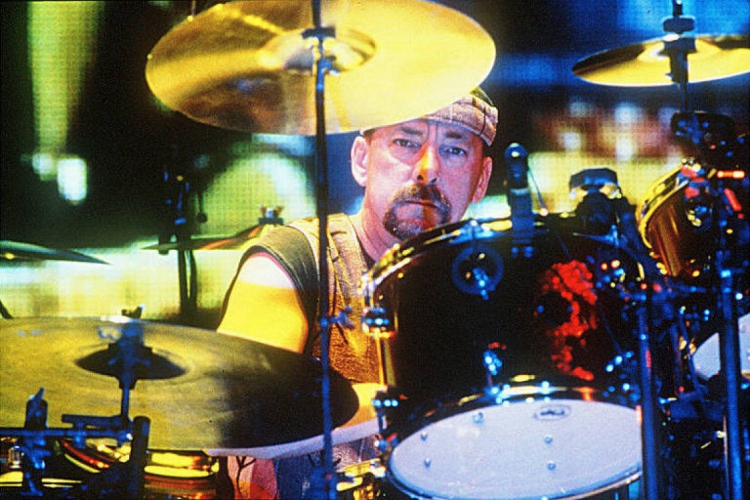 O baterista estava em hiatus desde 2015 