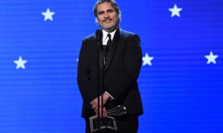 Joaquin Phoenix na 25° edição do Critics Choice Awards. 
