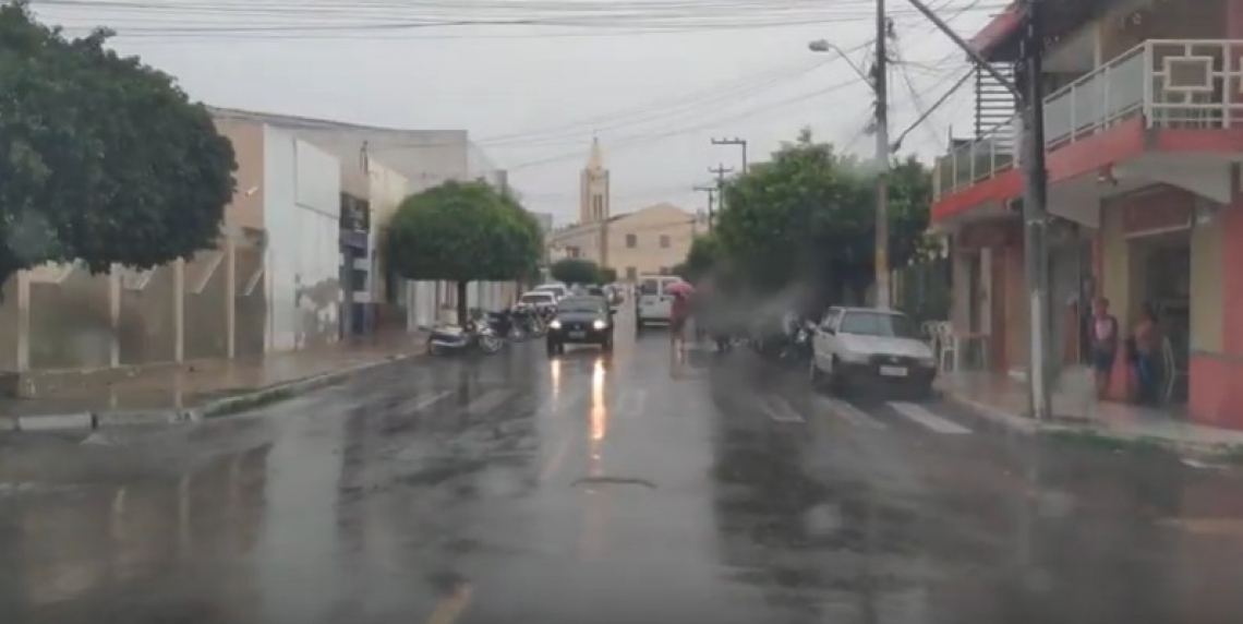 Maior chuva no Ceará, nas últimas 24 horas, ocorreu em Campos Sales (Foto: REPRODUÇÃO)
