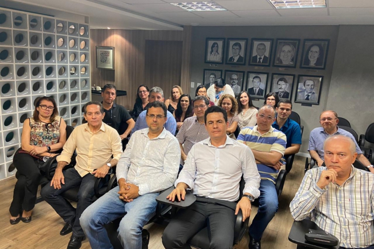 O estado de greve foi decidido na quarta-feira, 15, em assembleia geral extraordinária realizada no Sindicato dos Médicos do Ceará