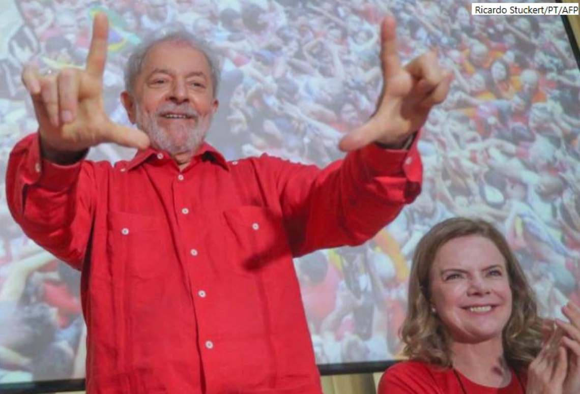 Lula e Gleisi Hoffmann (Foto: DIVULGAÇÃO)