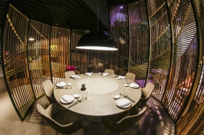 FORTALEZA, CE, BRASIL, 22-01-2020: Restaurante Ryori, recém inaugurado no iguatemi, com variedade de sequencia, pratos executivos e clássicos. (Foto: Thais Mesquita/O POVO)
