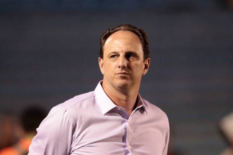 28 de janeiro de 2020, Lances do jogo entre Caucaia x Fortaleza, pelo campeonato cearense 2020, no estadio presidente vargas. Em destaque o tecnico Rog&eacute;rio Ceni.(Foto: JL Rosa/O Povo)