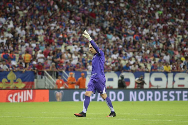 Fernando Prass é o goleiro titular do Ceará na temporada