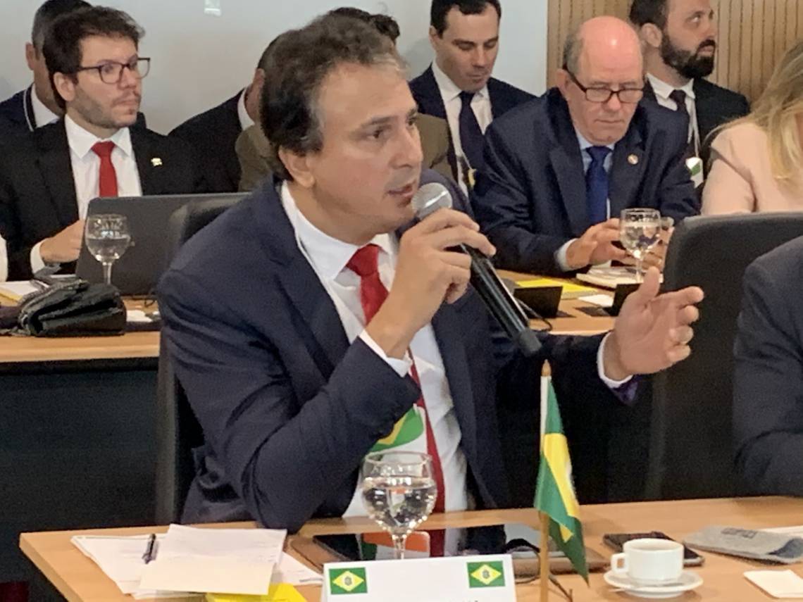 CAMILO discutiu no Fórum de Governadores, em Brasília, assuntos como a reforma tributária e o ICMS sobre combustíveis