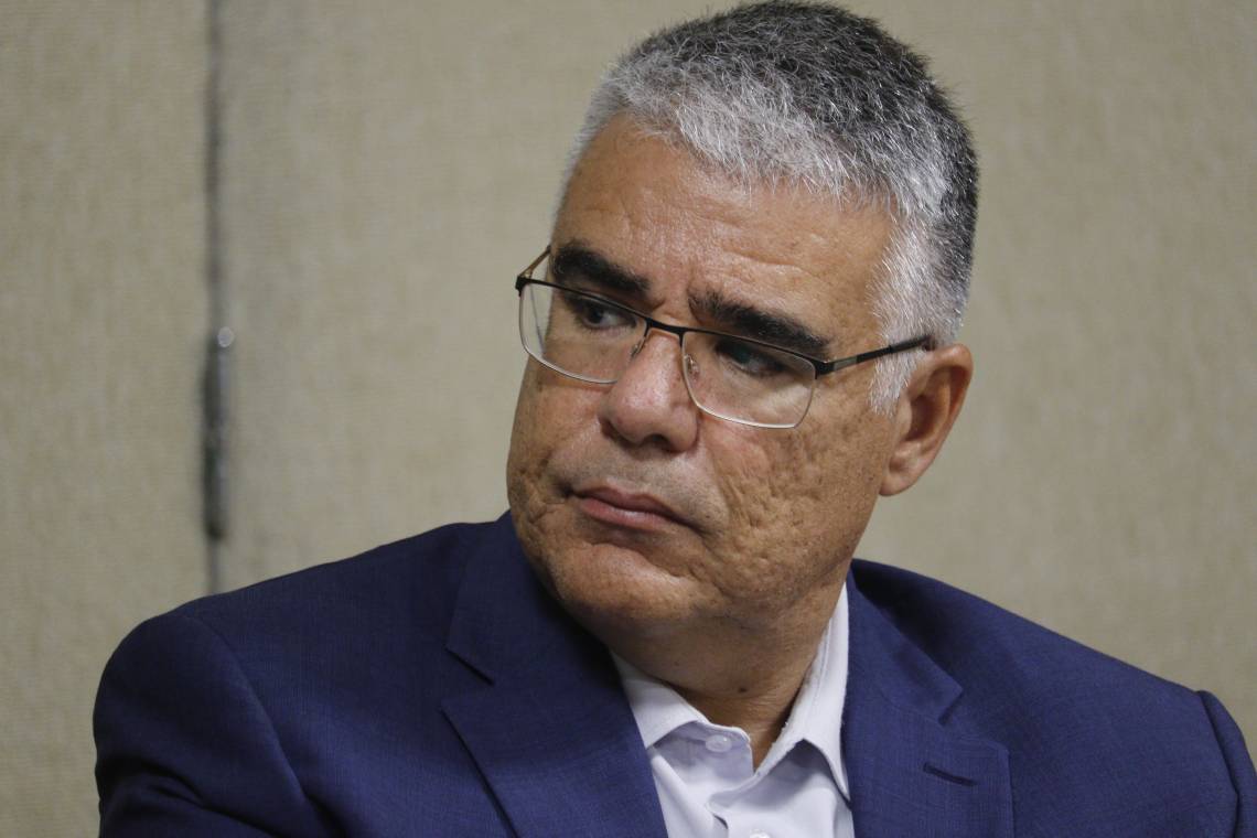 Senador Luiz Eduardo Girão coordena as ações eleitorais