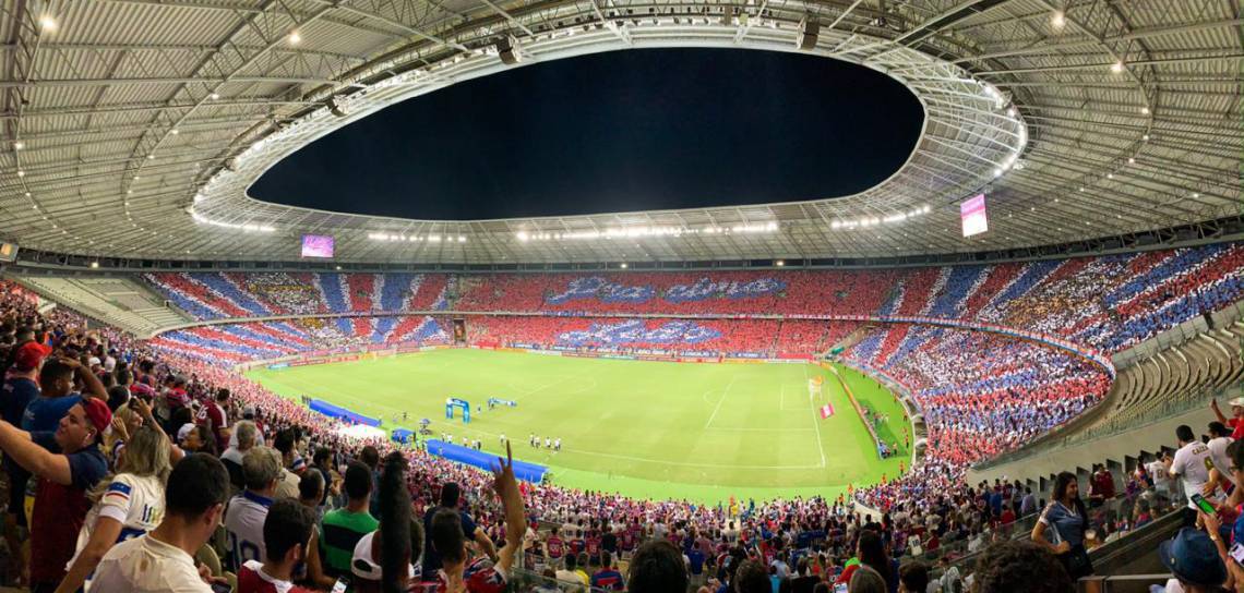 Com aplicativo Onlaion, diretoria do Fortaleza espera mapear comportamento do torcedor tricolor (Foto: JL Rosa)