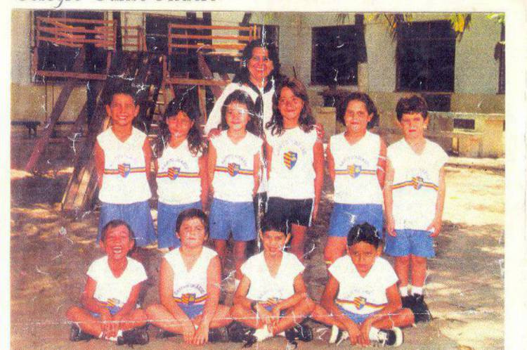 Camila Lima estudou durante nove anos no Col&eacute;gio Santo In&aacute;cio 