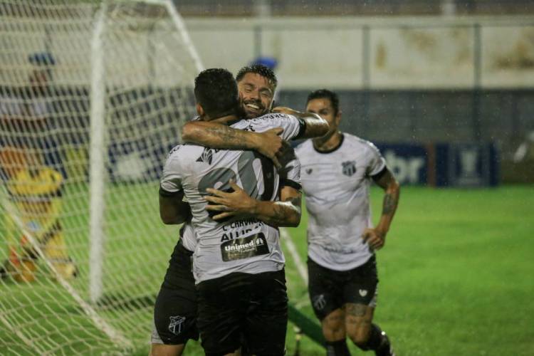 Cear&aacute; precisa torcer contra advers&aacute;rios do mesmo grupo para continuar na zona de classifica&ccedil;&atilde;o para as quartas da Copa do Nordeste