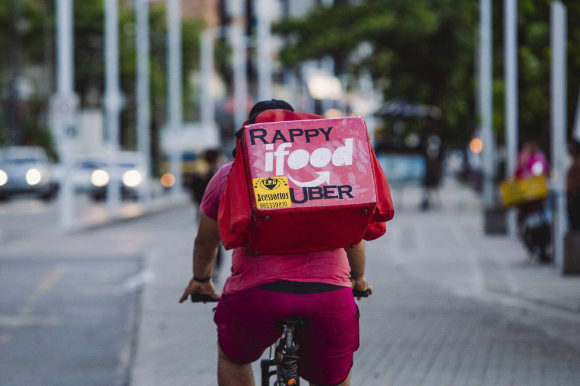 Proposta quer abranger motoristas e entregadores de app (Foto: AURéLIO ALVES)