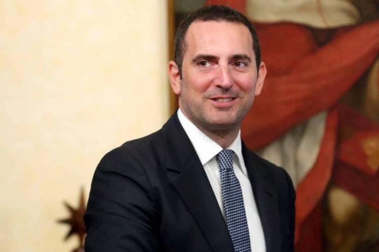 Ministro Italiano Vincenzo Sapadafora fará anuncio nesta segunda-feira