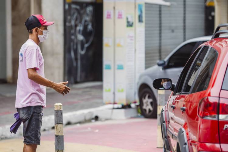 STF analisar&aacute; proibi&ccedil;&atilde;o de flanelinhas em Porto Alegre (RS) 
