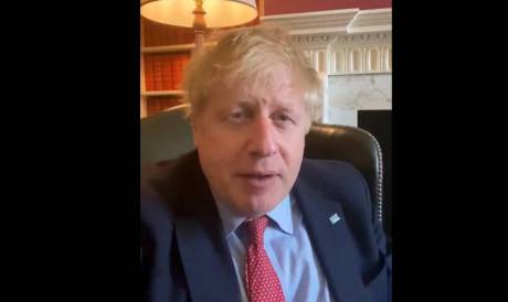 Boris Johnson durante o pronunciamento em que anunciou, no dia 27 de março, ter testado positivo para coronavírus 