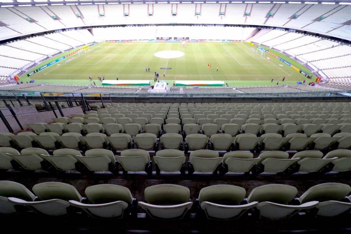 Governo do Estado autorizou a retomada dos jogos de futebol, com portões fechados, a partir de segunda-feira, 13 (Foto: Fábio Lima/O POVO)