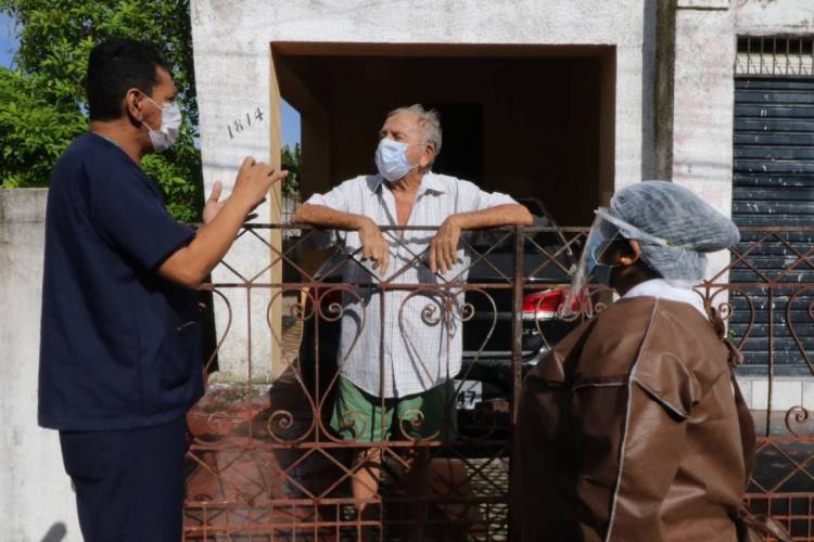 VISITAS DOMICILIARES para realização de testes foram realizadas entre os dias 13 e 20 de julho