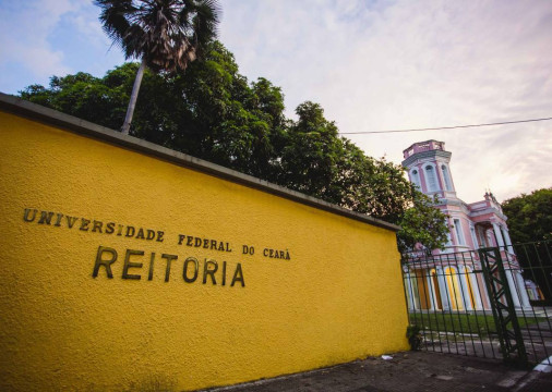 ￼CONSULTA para escolha do comando da Reitoria da UFC começa hoje