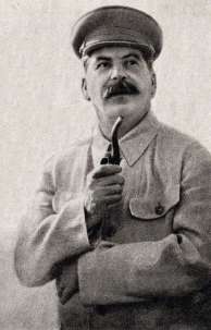 Nascido em uma família pobre na Geórgia, Stálin é possivelmente a figura mais controversa da União Soviética Nascido em uma família pobre na Geórgia, Stálin é possivelmente a figura mais controversa da União Soviética