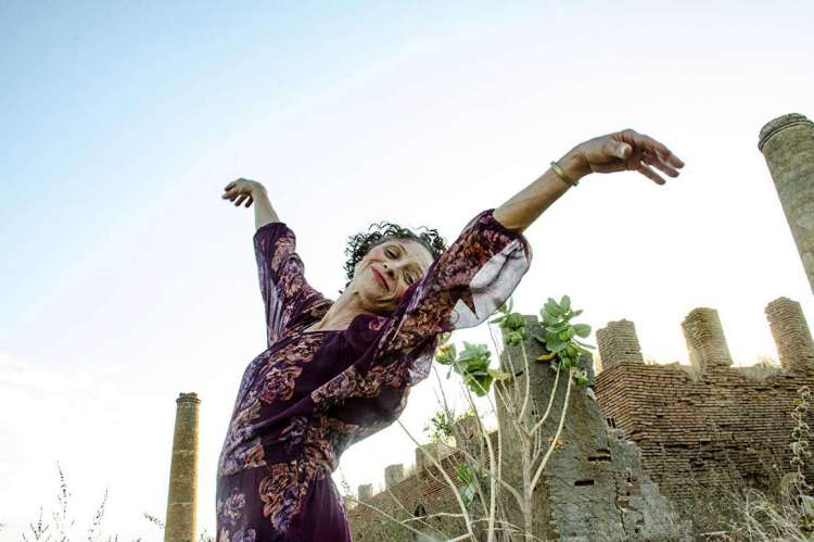 Pacarrete, de Allan Deberton, tem Marcélia Cartaxo como protagonista