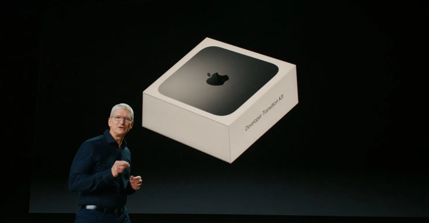 Tim Cook, CEO da Apple, apresenta plataforma para desenvolvedores criarem programas para os novos Mac com processadores da empresa