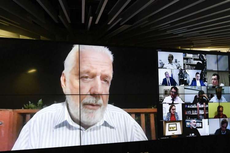 O projeto de lei que irá beneficiar profissionais da área da cultura foi aprovado no Senado na noite do dia 4 de junho e aguarda, desde então, sanção presidencial