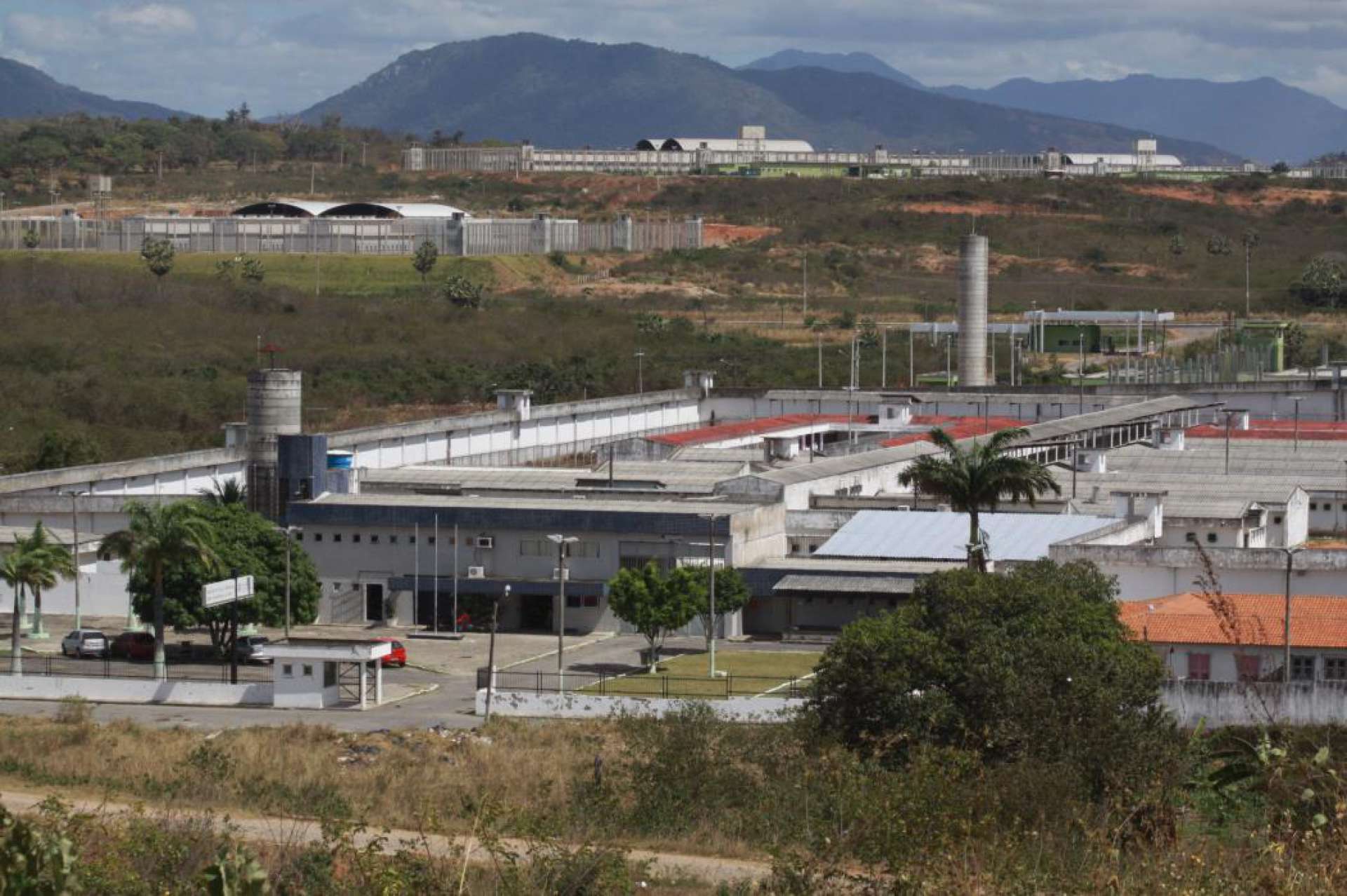 Em julho, 28 chefes de facções voltaram de presídios federais para o complexo penitenciário em Itaitinga (Foto: MAURI MELO)