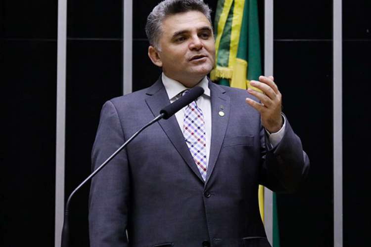 ￼VICE-prefeito de Caucaia, Deuzinho Filho
