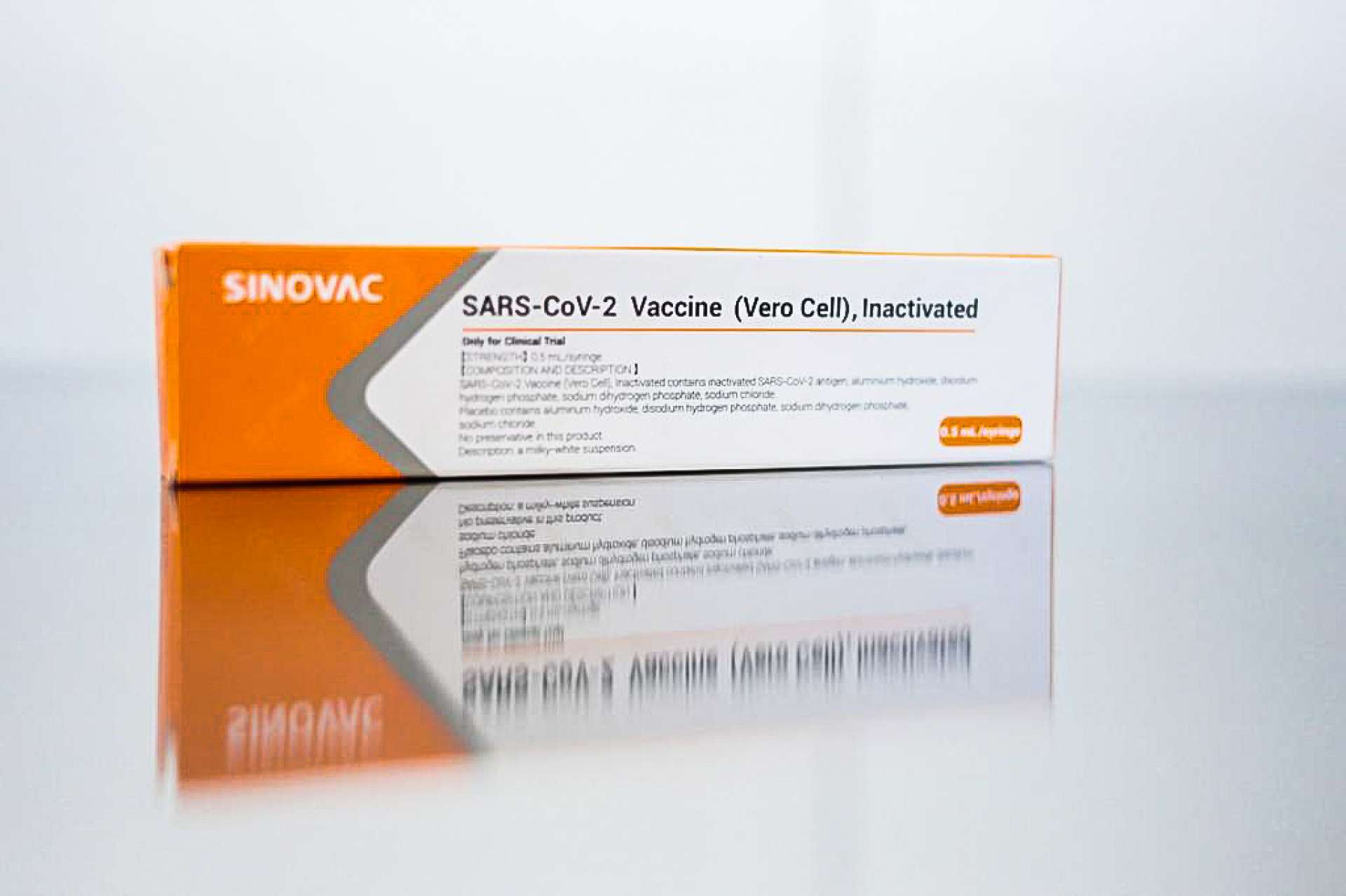 Coronavac é, a vacina contra Covid-19 desenvolvida pela farmacêutica chinesa Sinovac Biotech em parceria com o Instituto Butantan, de São Paulo. (Foto: Governo do Estado de São Paulo / AFP)