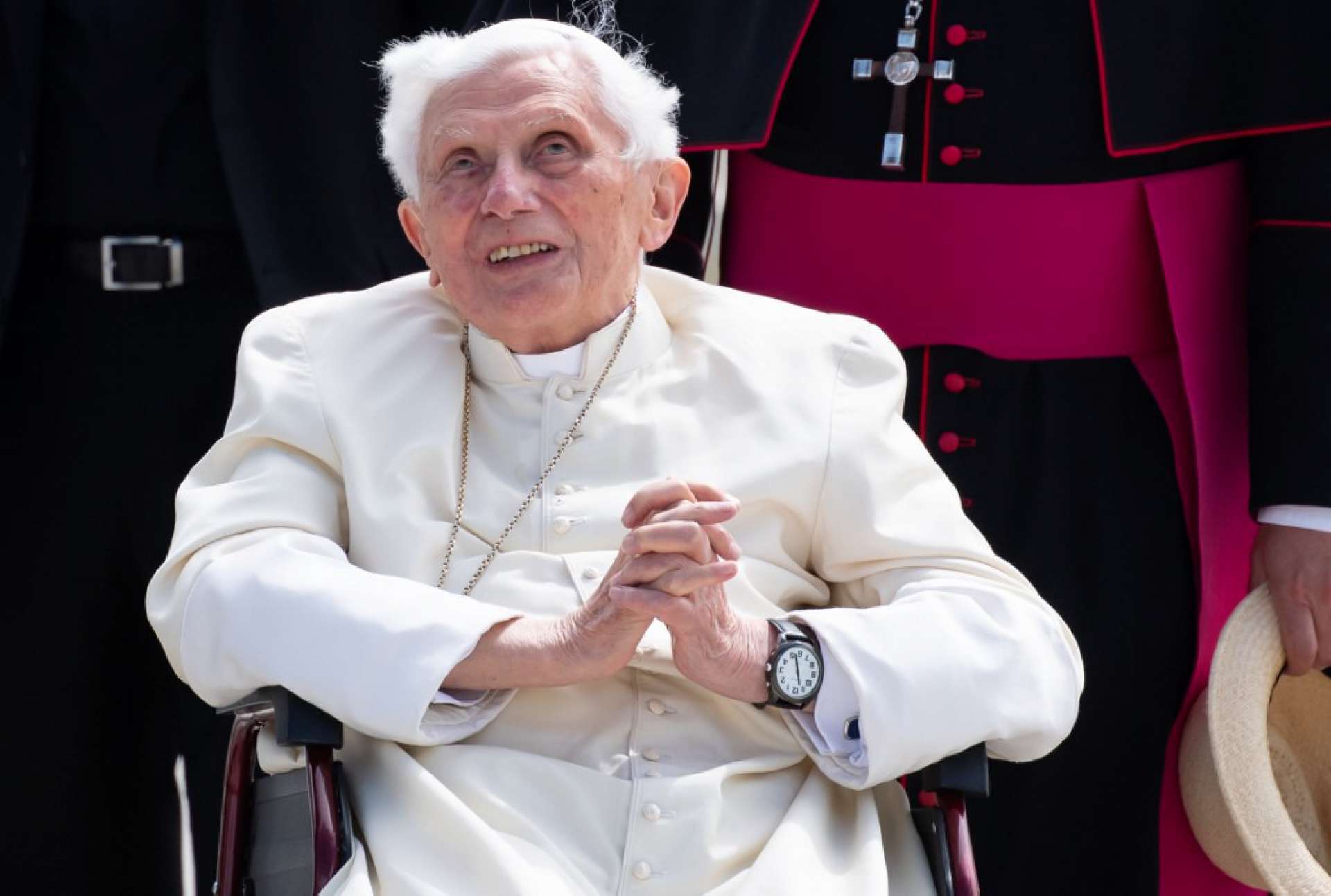 Papa emérito Bento XVI(Foto: Sven Hoppe / POOL / AFP)
