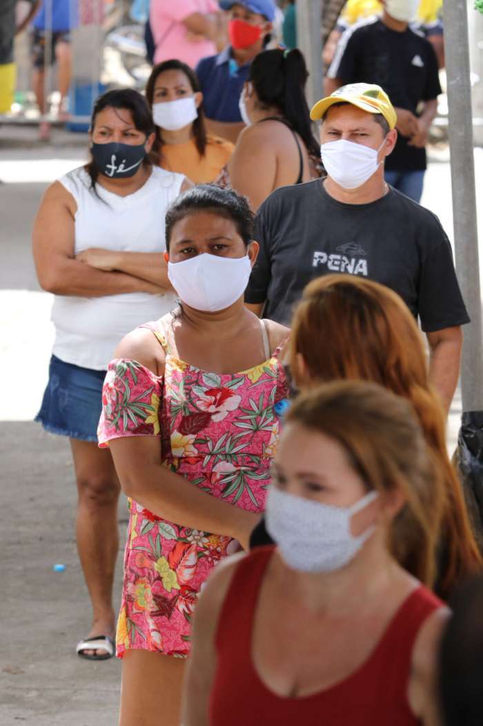 Aumento de novos casos de Covid-19 na Região de Saúde de Fortaleza, segundo último boletim da Sesa, foi de 72% (Foto: FÁBIO LIMA)
