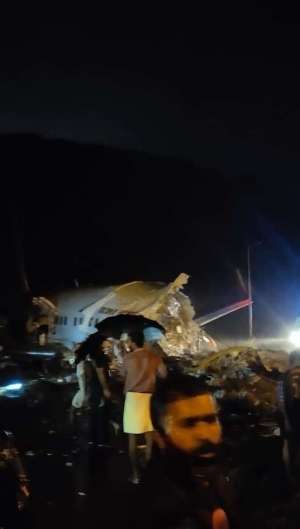 Acidente aconteceu nesta sexta-feira, 7, na Índia. (Foto: Reprodução/Twitter)