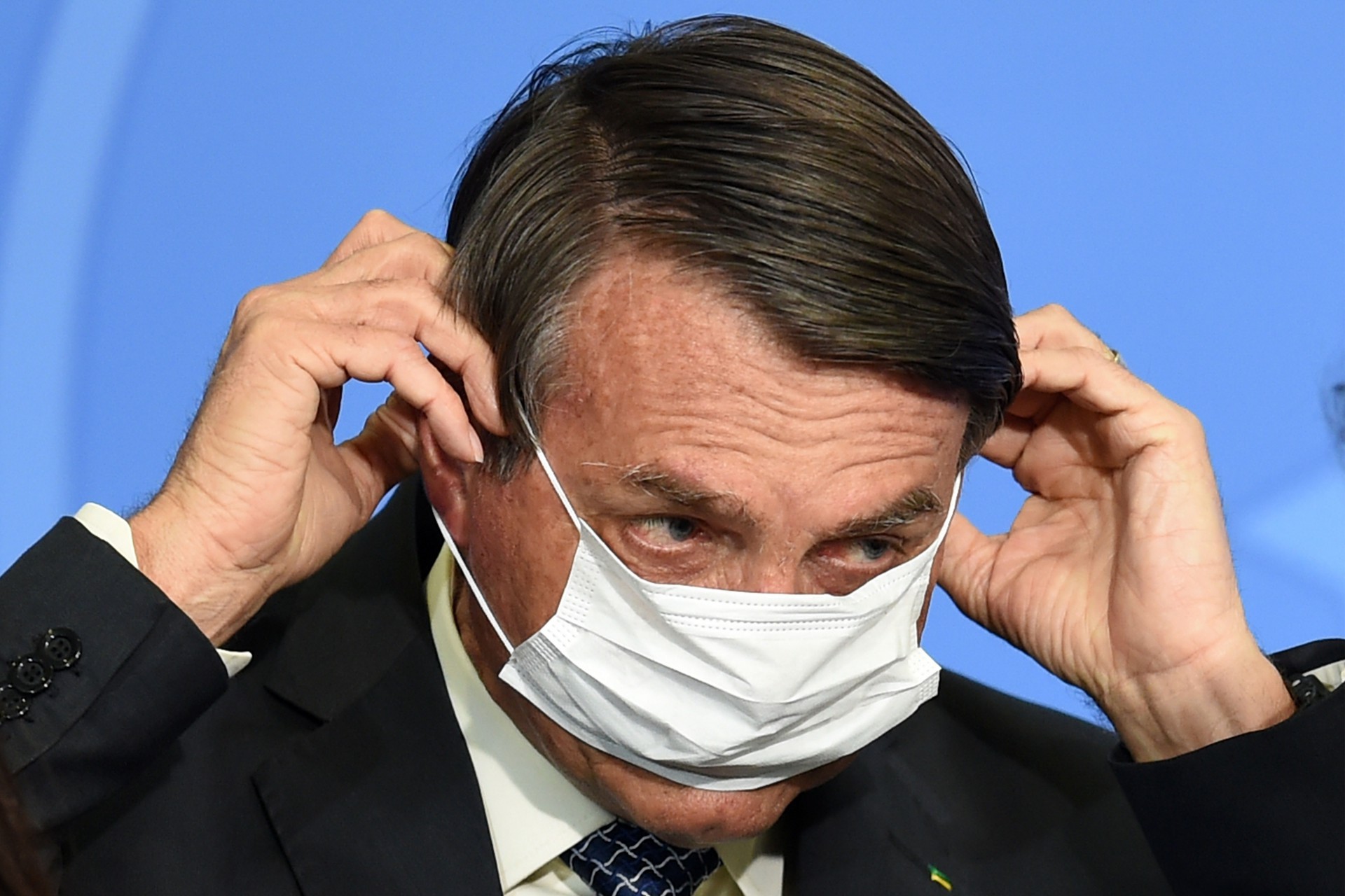 Datafolha: Reprovação da gestão Bolsonaro frente à pandemia cai de 54% para 46% (Foto: EVARISTO SA/AFP)