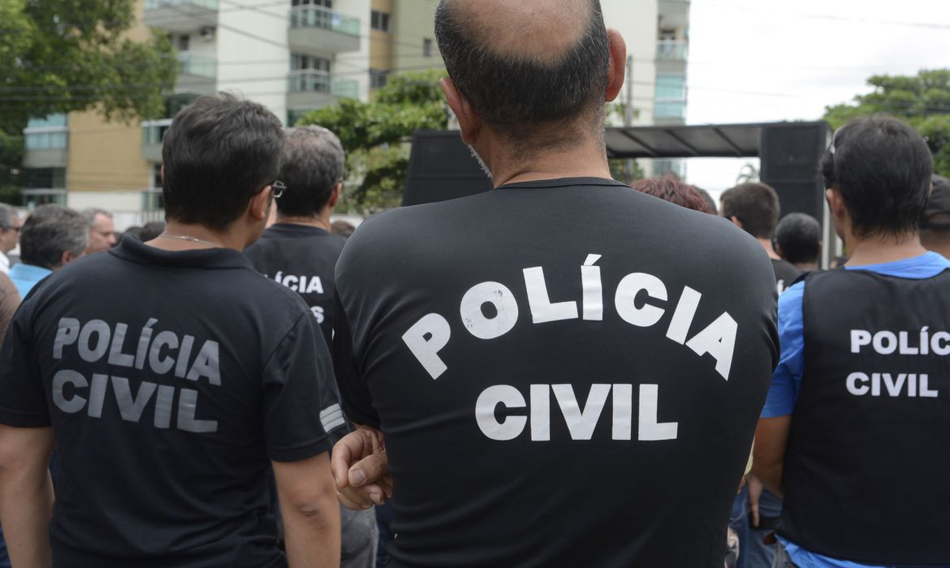 Polícia Civil em ação (Foto: Tânia Rêgo/Agência Brasil)