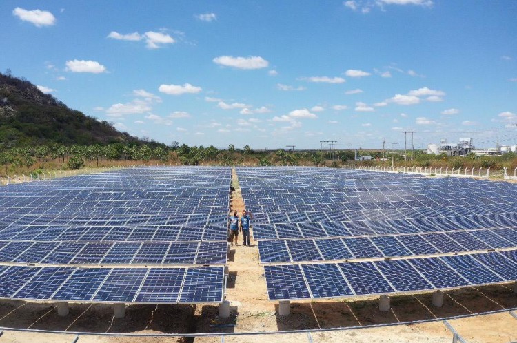  SERÃO instalados 2.910 painéis solares, totalizando 1,2 MWp de potência