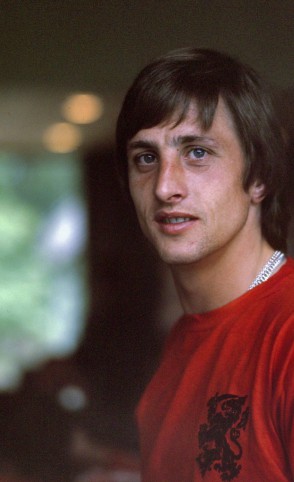 Jogador holandês Johan Cruyff em 30 de abril de 1974(Foto: Mieremet, Rob / Anefo)