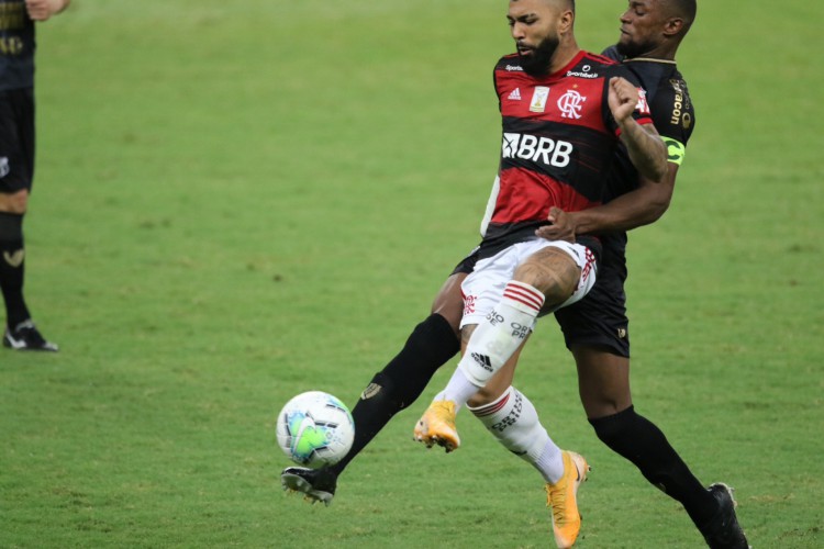 Flamengo e Cear&aacute; se enfrentam pelo Brasileir&atilde;o neste domingo, 10; confira onde assistir ao vivo &agrave; transmiss&atilde;o do jogo