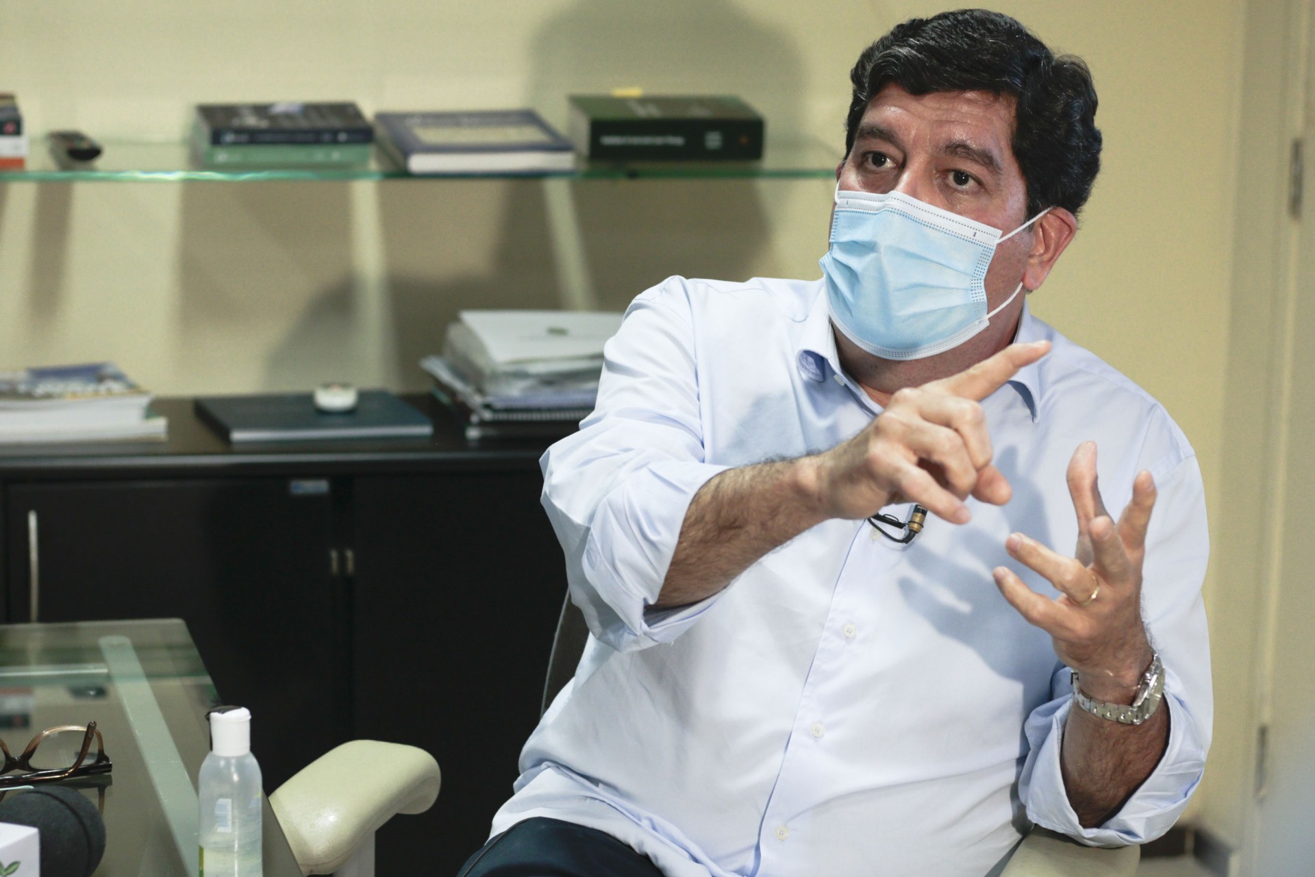￼SECRETÁRIO DA Saúde, Dr. Cabeto, 
fez balanço das ações da pasta 
durante a pandemia (Foto: Barbara Moira)